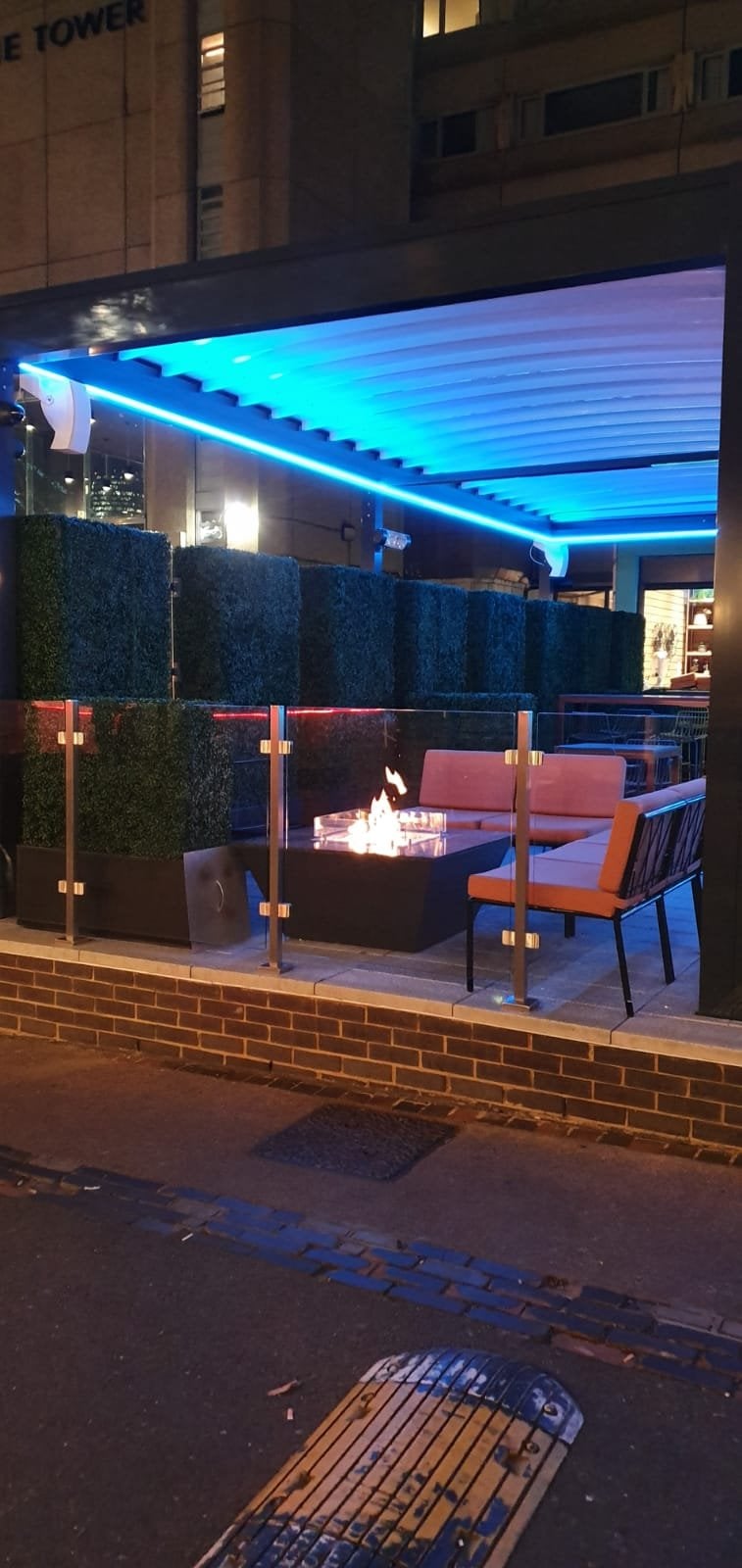 Bespoke Artificial Boxwood Hedge Screens